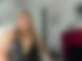 kazsandrah's Live Sex Cam Show