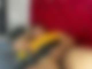 kazsandrah's Live Sex Cam Show