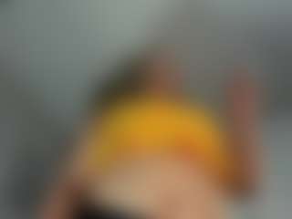 Live cam show with kazsandrah - Mature on CamwithHer