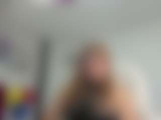 Live cam show with kazsandrah - Blonde Hair on justonemore.cc