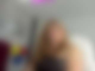kazsandrah's Live Sex Cam Show