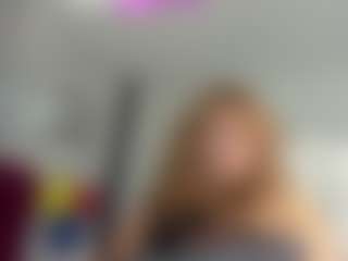 kazsandrah's Live Sex Cam Show