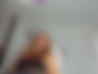 kazsandrah's Live Sex Cam Show