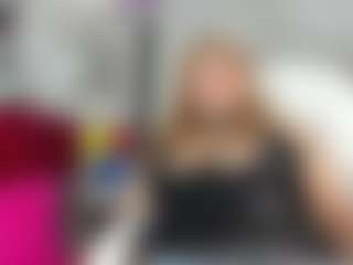 Live cam show with kazsandrah - Granny on SpankPalCams