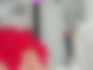 kazsandrah MILF webcam performer live streaming
