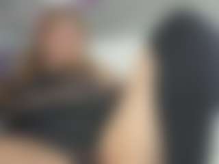Live cam show with kazsandrah - Middle Aged on Uber Horny