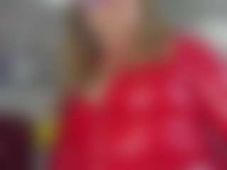 kazsandrah MILF webcam performer live streaming