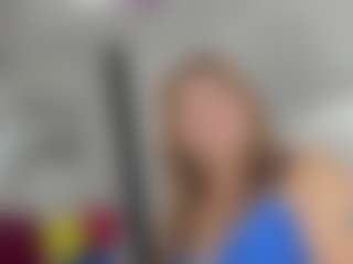 Live cam show with kazsandrah - Blonde Hair on TeamSkeetLive