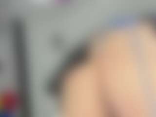 kazsandrah's Live Sex Cam Show