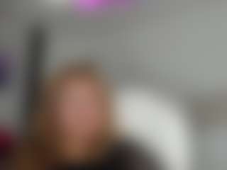 Live cam show with kazsandrah - Middle Aged on Fling VIP Chat
