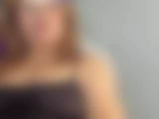 Live cam show with kazsandrah - Wild on Milfs Live