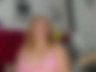 Live cam show with kazsandrah - Blonde Hair MILF on fapnchat