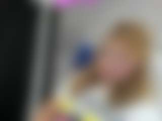 kazsandrah's Live Sex Cam Show