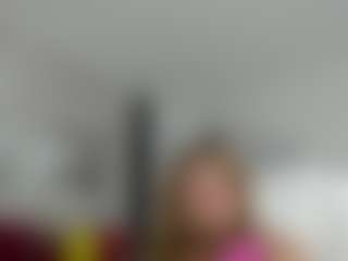 kazsandrah's Live Sex Cam Show