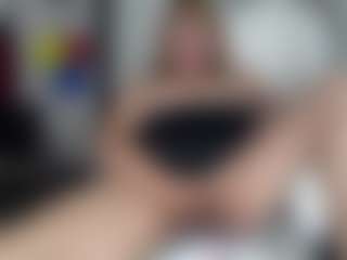 kazsandrah's Live Sex Cam Show