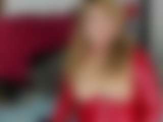 kazsandrah MILF webcam performer live streaming