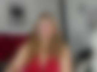 kazsandrah MILF webcam performer live streaming