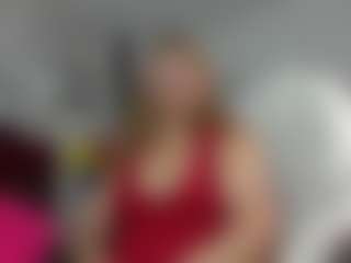 kazsandrah MILF webcam performer live streaming