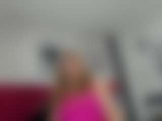 kazsandrah's Live Sex Cam Show