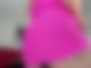 Live cam show with kazsandrah - Smoking on Camiplay Live