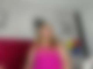Live cam show with kazsandrah - Granny Big Ass on livesexfox.com