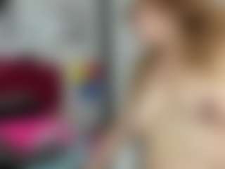 Live cam show with kazsandrah - Spy Granny on hrnylive.com