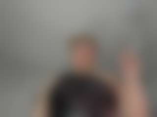 kazsandrah MILF webcam performer live streaming