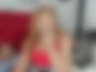 kazsandrah MILF webcam performer live streaming