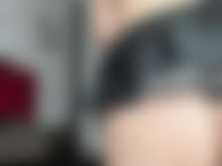 Live cam show with kazsandrah - BBW Middle Aged on TeamSkeetLive