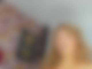 Live cam show with kazsandrah - Granny Big Ass on livesuperchat.net