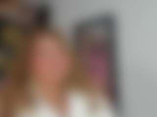 Live cam show with kazsandrah - Granny on slutload