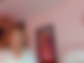 Live cam show with kazsandrah - Curvy Middle Aged on Uber Horny
