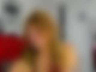 kazsandrah MILF webcam performer live streaming