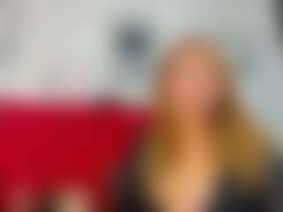 Live cam show with kazsandrah - Twerk on TottyGirls