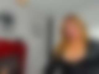 Live cam show with kazsandrah - Smoking on hrnylive.com