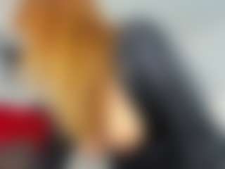 Live cam show with kazsandrah - Fingering MILF on Adult Interactions