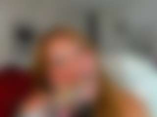 Live cam show with kazsandrah - Granny BBW on alttransgirls