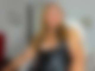 Live cam show with kazsandrah - Interactivetoy Mature on Camsoda