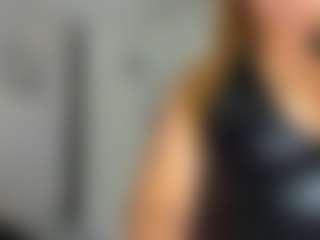 Live cam show with kazsandrah - Mature MILF on 1on1-livenow
