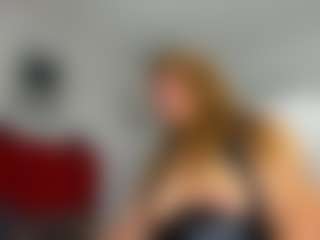 Live cam show with kazsandrah - Spy Granny on Camsoda