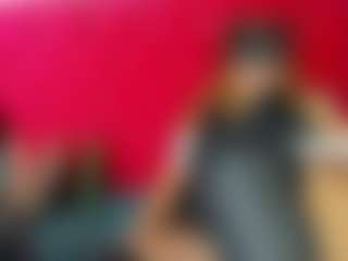 kazsandrah's Live Sex Cam Show