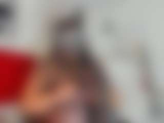 Live cam show with kazsandrah - Smoking on madthumbs
