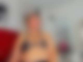 kazsandrah's Live Sex Cam Show