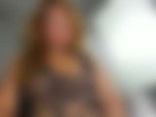 Live cam show with kazsandrah - Blonde Hair Middle Aged on Camsoda