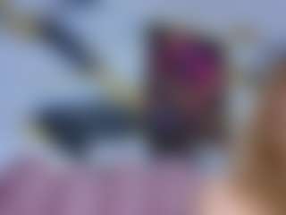 Live cam show with kazsandrah - Interactivetoy Granny on friskycurves.com
