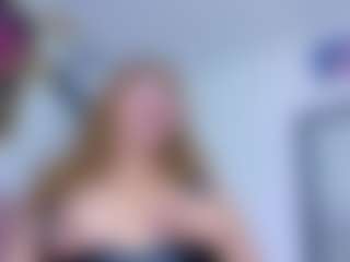 Live cam show with kazsandrah - Strip Mature on Camsoda