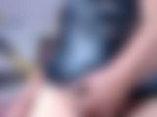 kazsandrah's Live Sex Cam Show