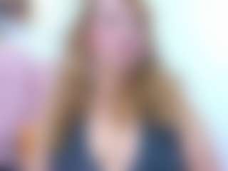 Live cam show with kazsandrah - Granny Dildo on Camsoda