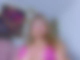kazsandrah's Live Sex Cam Show