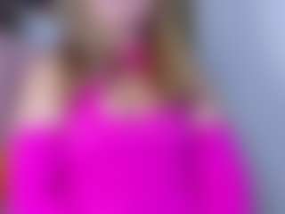 Live cam show with kazsandrah - Blonde Hair Middle Aged on Camsoda